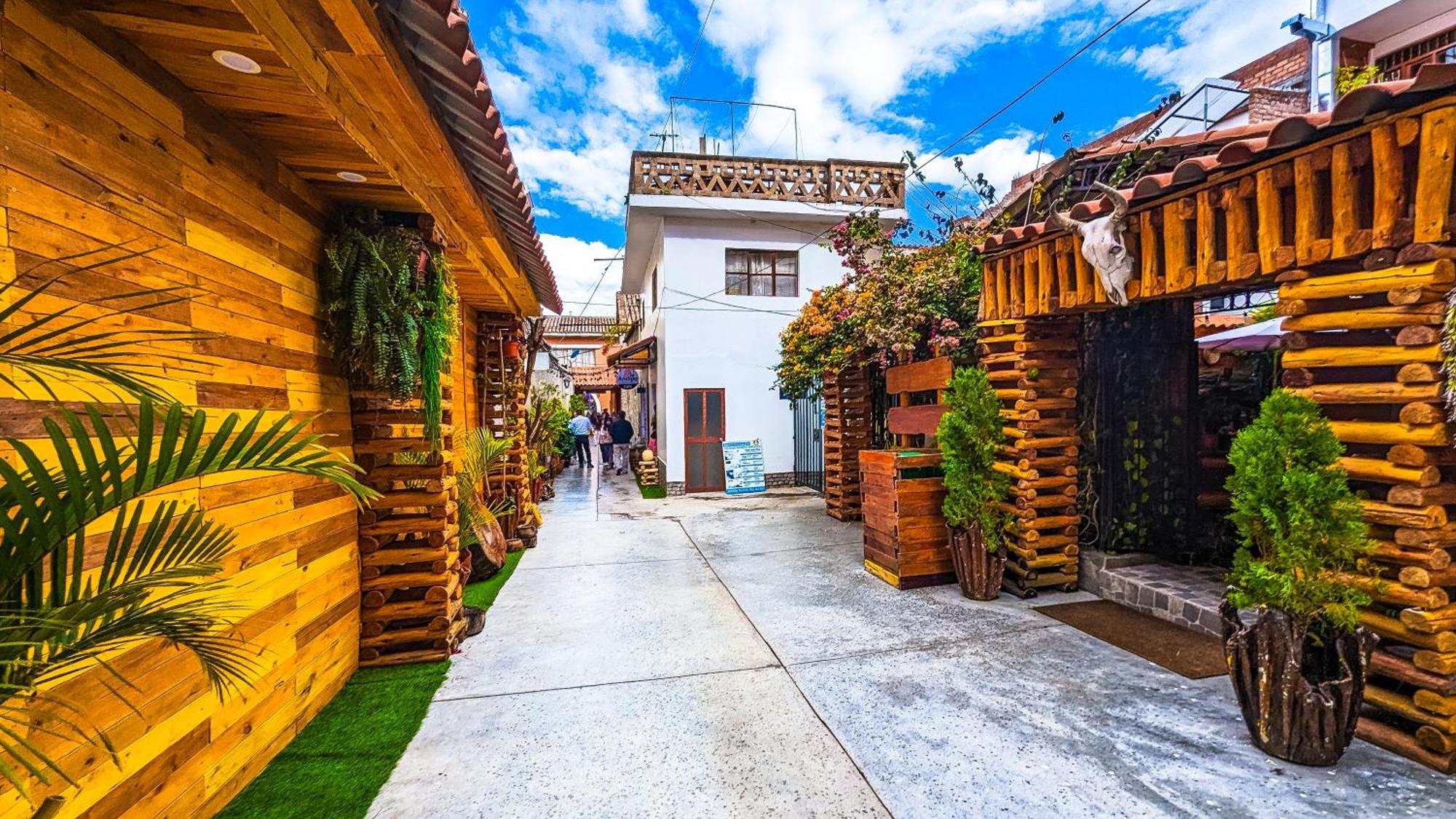 Hotel Plaza Central Ayacucho Kültér fotó