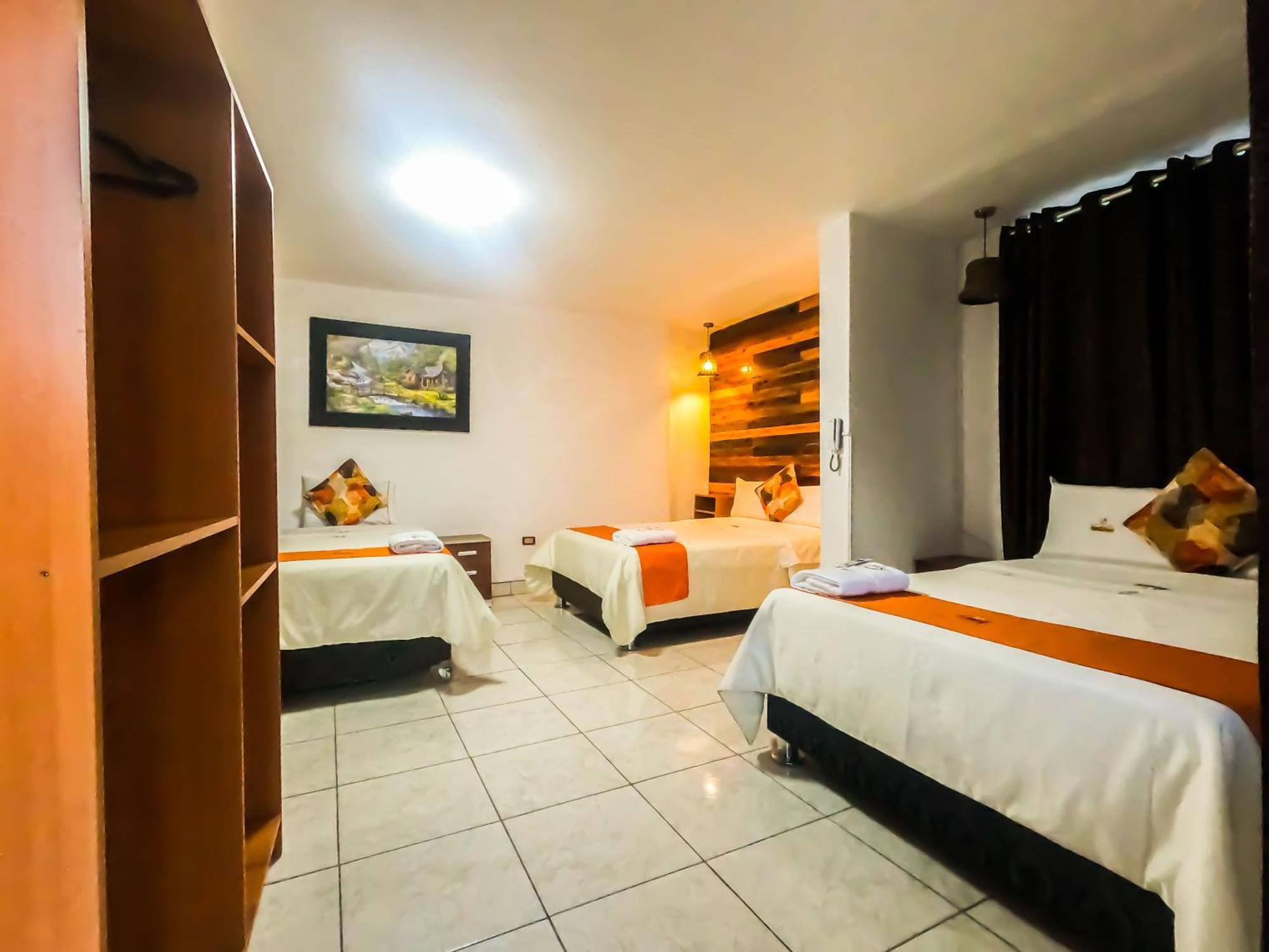 Hotel Plaza Central Ayacucho Kültér fotó