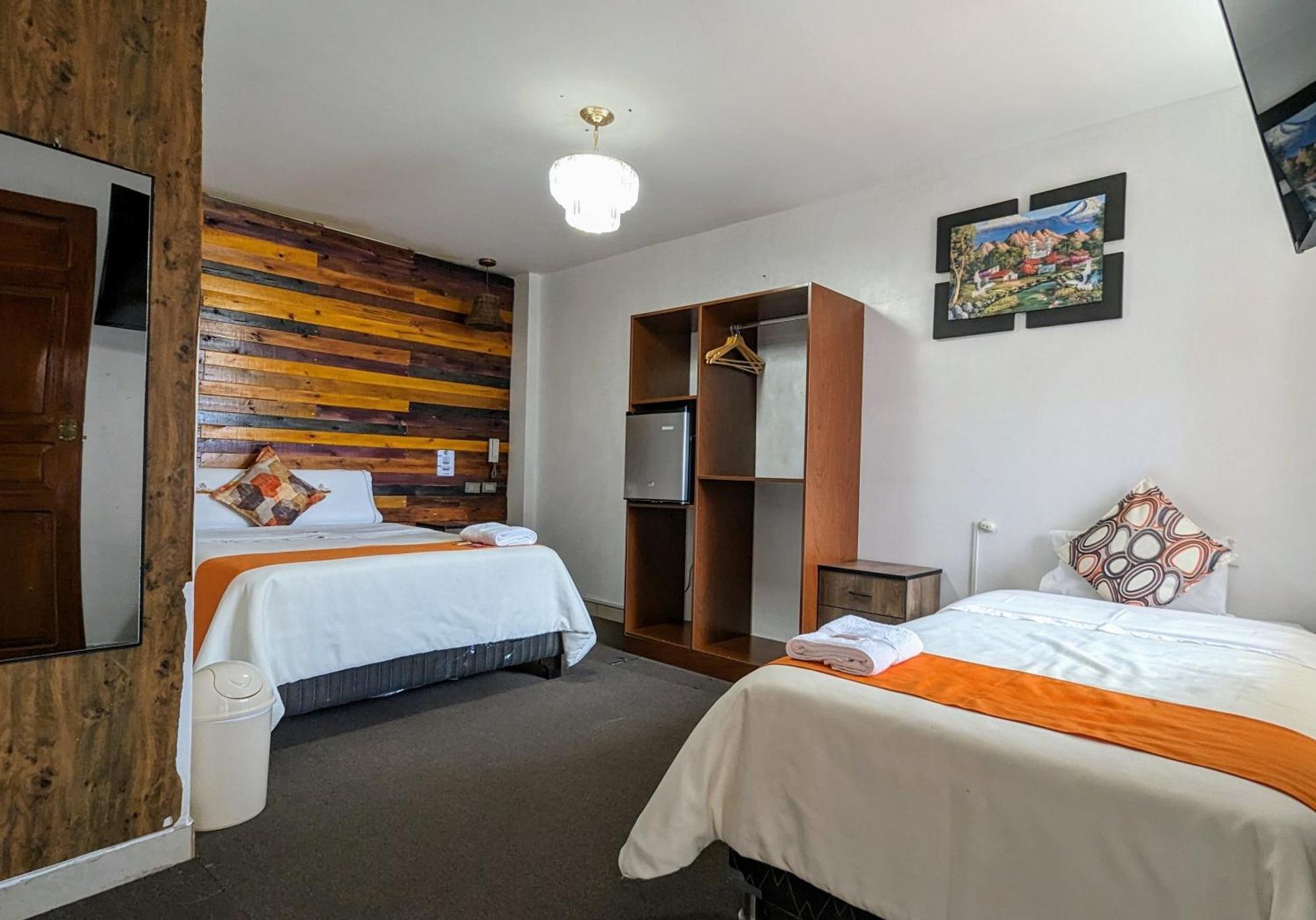Hotel Plaza Central Ayacucho Kültér fotó